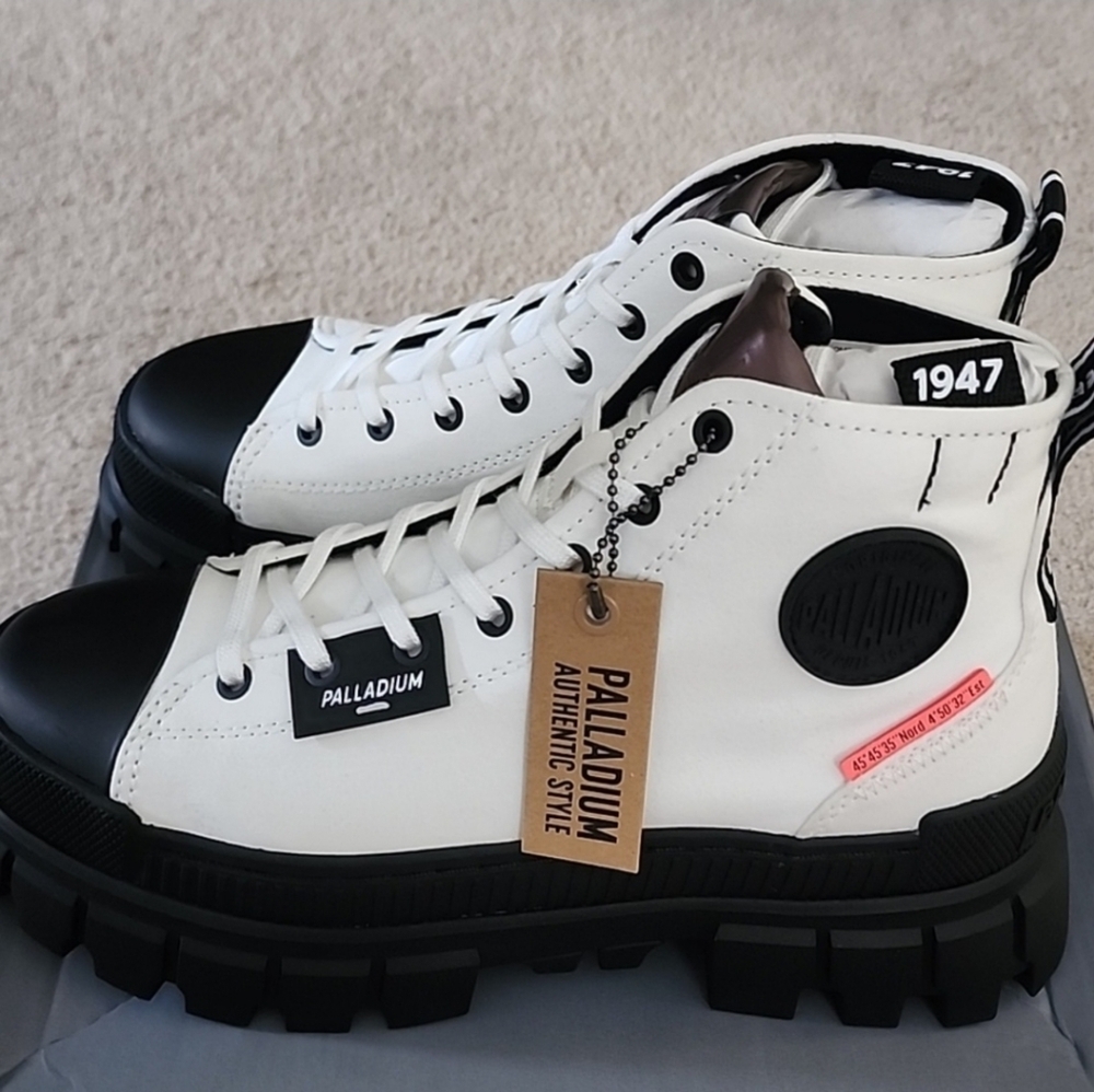 Brand New Palladium Boots